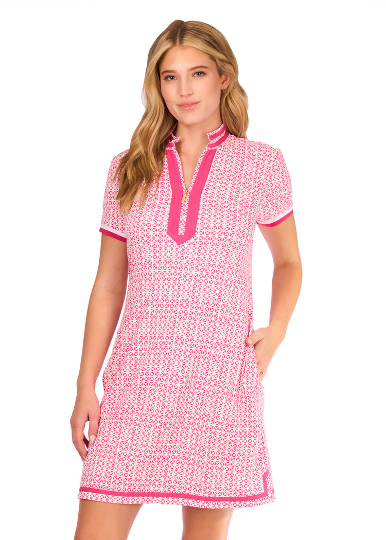 Woman in Algarve Short Sleeve Sport Dress